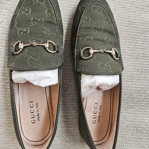 Gucci Green Loafers with Gold Hardware